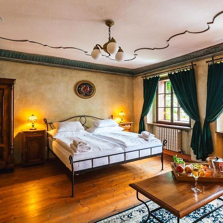 Alt Straninger Hotell Český Krumlov Exteriör bild