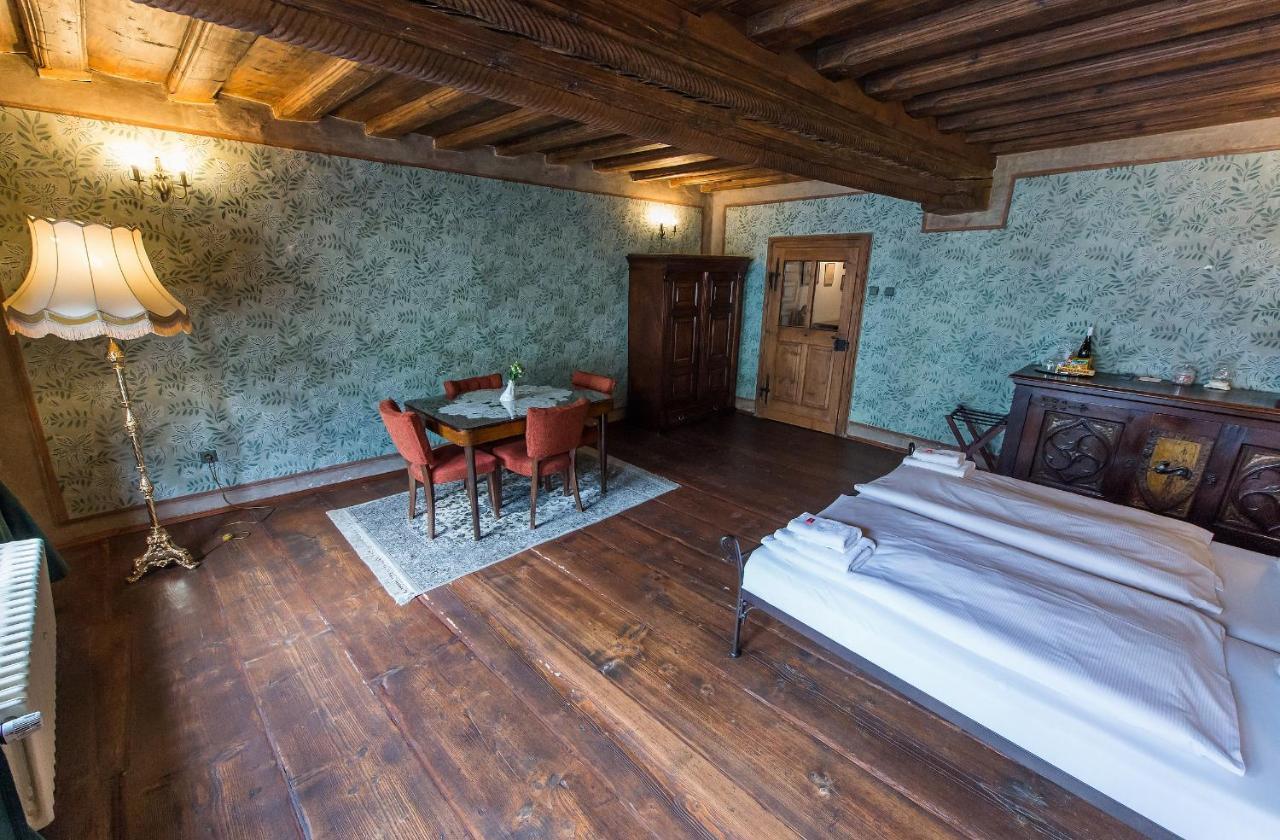 Alt Straninger Hotell Český Krumlov Exteriör bild