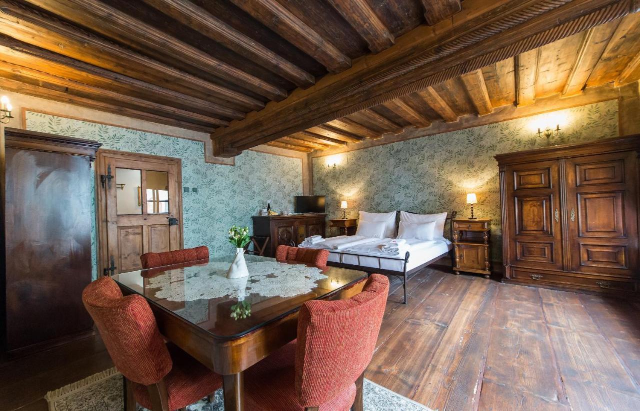 Alt Straninger Hotell Český Krumlov Exteriör bild